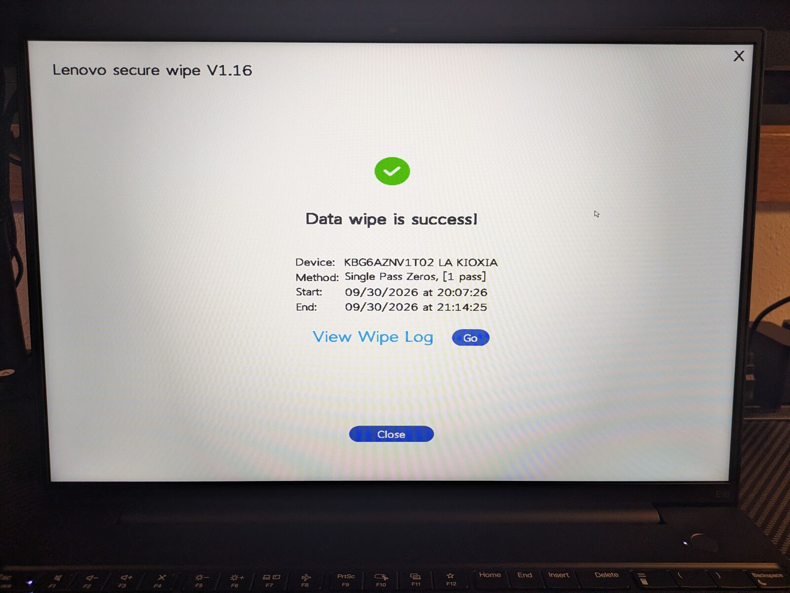 Lenovo Secure Wipe confirming a single pass of zeros completed